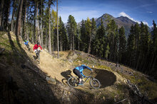 Täere Line Täere Line